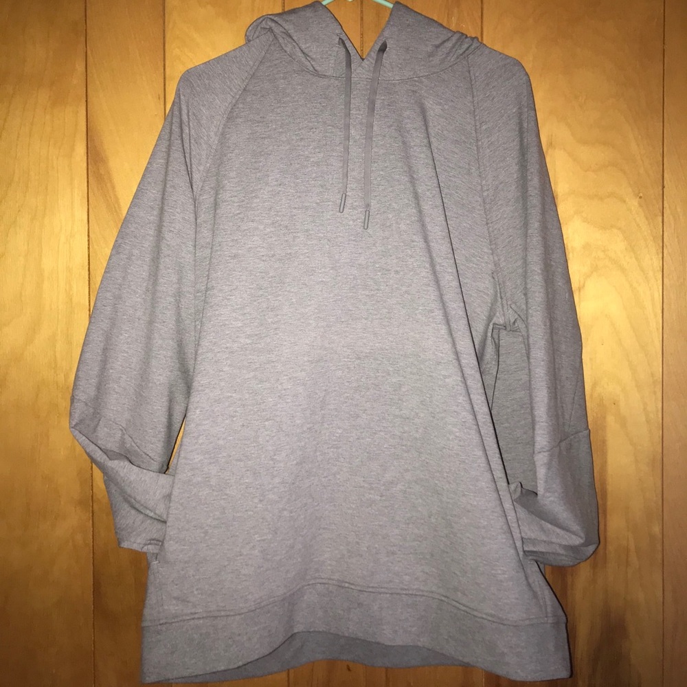 Lulu lemon pullover